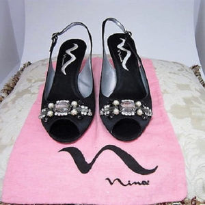 Nina 2 1/2" Heel,  Black, Size 7 1/2 M